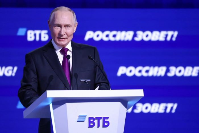 Путин: "Агар Европа уруш бошласа, Россия бунга ҳозир тайёр"