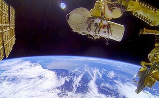 Rossiya va Xitoyga qarshi: AQSh kosmosni urush zonasi deb e’lon qildi