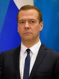 Дмитрий Медведевнинг твиттердаги аккаунти бузилиб, унда тушунарсиз ёзувлар қолдирилди