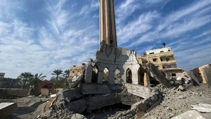 Isroil harbiy samolyotlari G‘azo sektoridagi eng katta masjidni vayron qildi