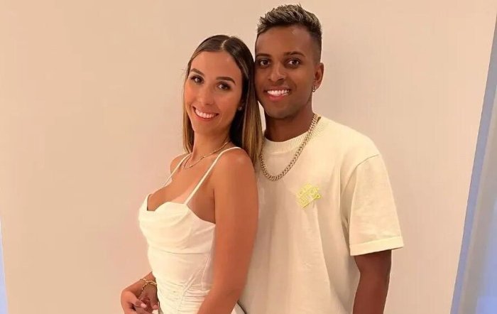 "Реал Мадрид" қиз дўсти билан ажрашди