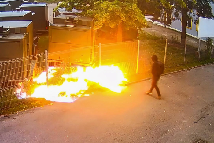 Литва Россияни ўт қўйишда айблади