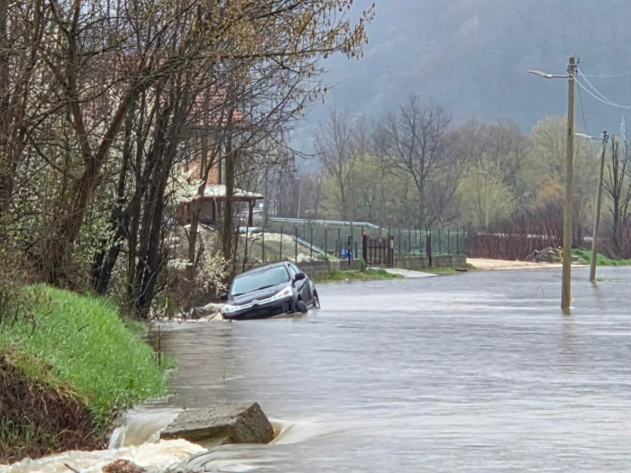 Serbiyaning bir qator hududlarida kuchli yomg‘irlar suv toshqinlariga sabab bo‘ldi