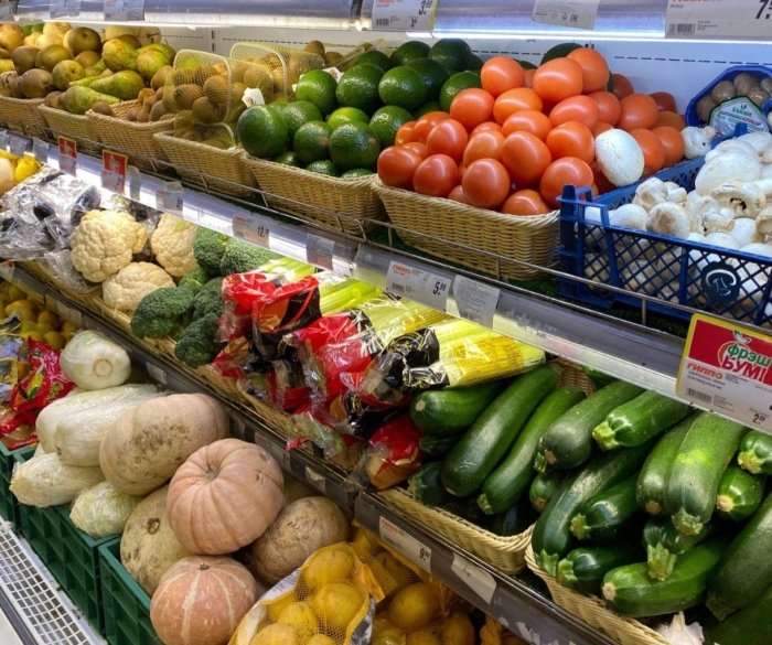 Rossiya rasmiylari oziq-ovqat mahsulotlari uchun SSSR davridagi kabi qat’iy narx belgilashni rejalashtirmoqda — “Kommersant” 