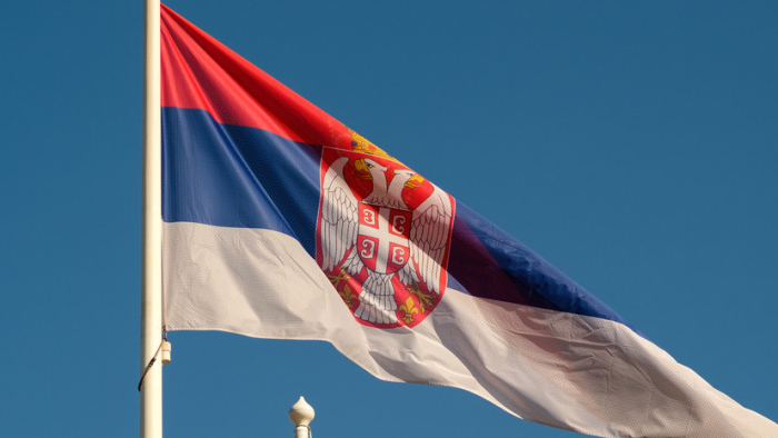 Evropa komissari Rossiyaga qarshi sanksiyalar joriy etilishini Serbiyaning Yevropa Ittifoqiga qo‘shilishi sharti deb atadi