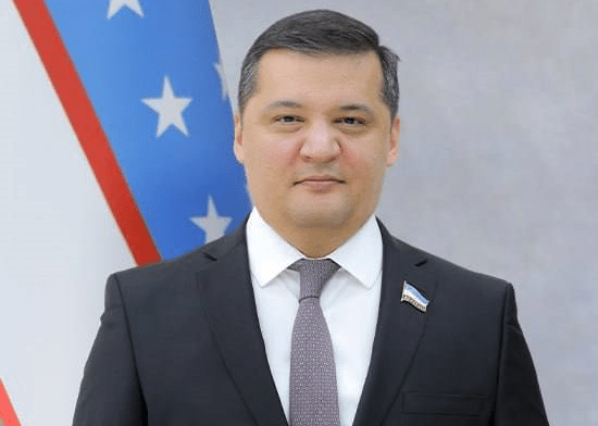 Адлия вазирига биринчи ўринбосар ва ўринбосар тайинланди