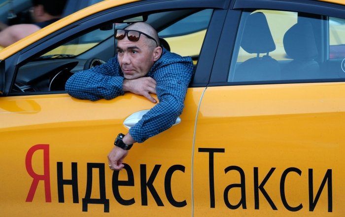 Migrantlarga! Moskvada taksichilik qilish taqiqlanmasligi mumkin