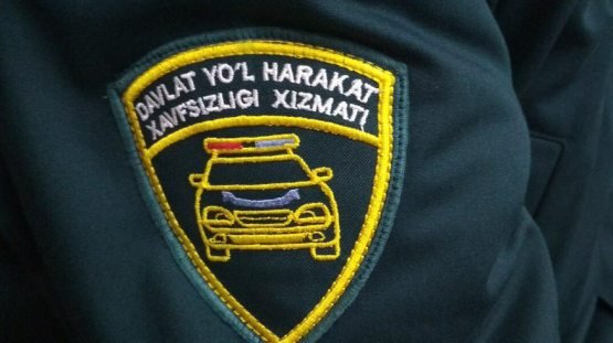 Mast haydovchi YPX inspektorini avtomobil eshigi bilan sudrab ketdi