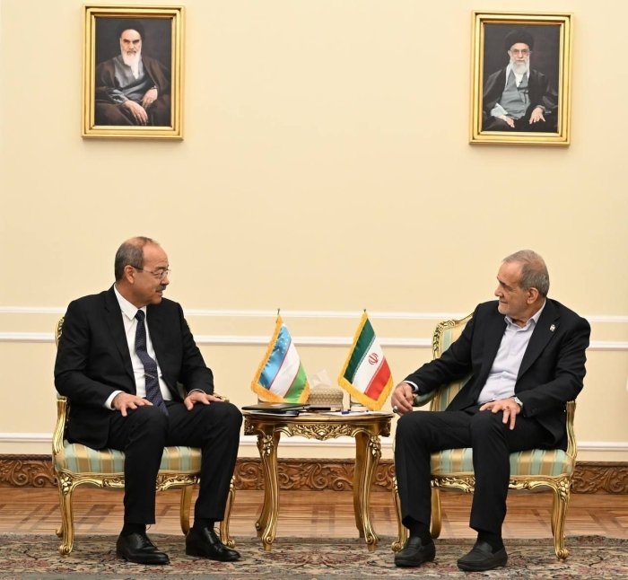 O‘zbekiston bosh vaziri Eron prezidenti bilan uchrashdi O‘zbekiston bosh vaziri Eron prezidenti bilan uchrashdi