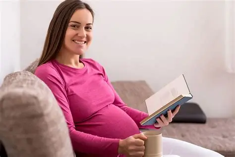 Ҳомиладор талабаларнинг стипендиясига пул қўшилади