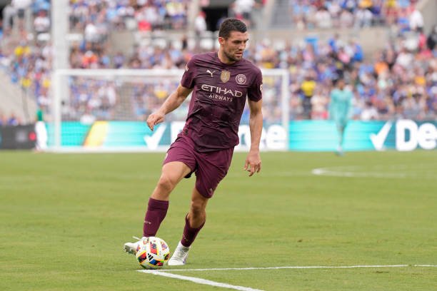 Гвардиола бир юлдуздан воз кечди