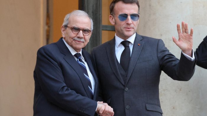 Makron Livan Bosh vaziri bilan Parijda uchrashadi