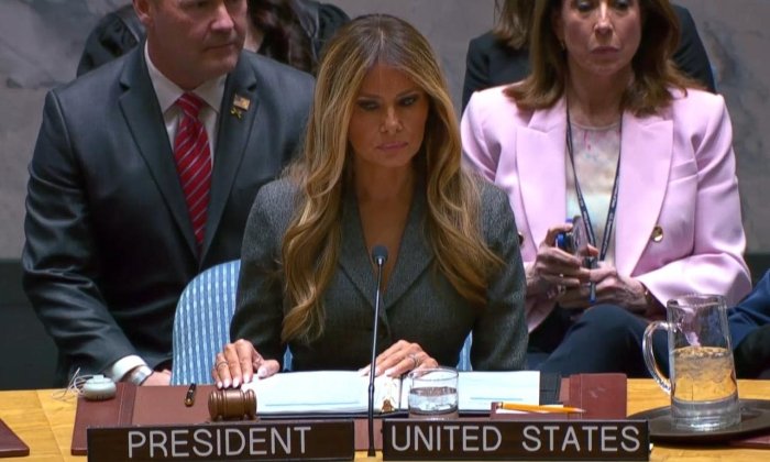 Melaniya Tramp BMT Xavfsizlik Kengashi majlisiga ilk bor raislik qildi