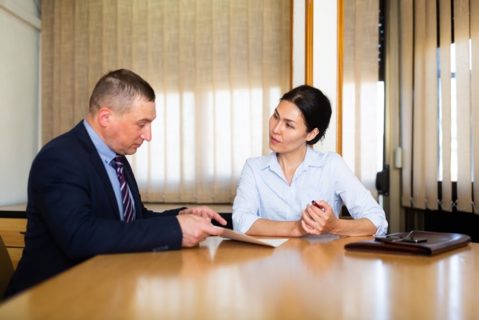 Почему нельзя грозить увольнением в Узбекистане