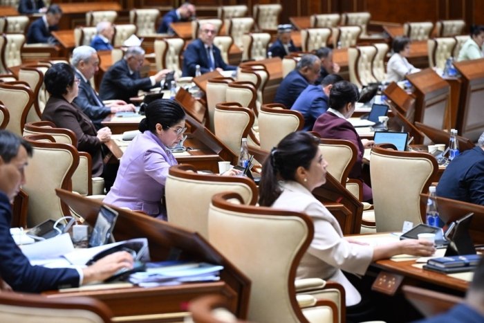 Aholini shovqinning zararidan himoya qilish bo‘yicha huquq va majburiyatlar belgilanadi