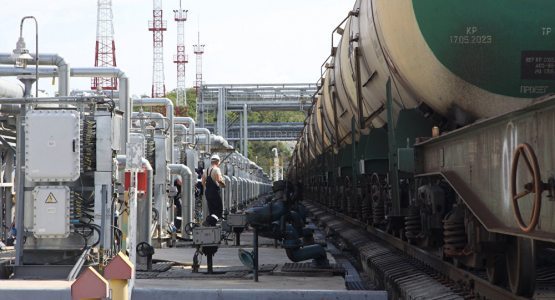 Qozog‘istonda Rossiya benzini importi uch oyga taqiqlanadi