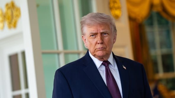 AQSh va Eron yangi muzokaralar ostonasida: Tramp bo‘lajak uchrashuv vaqtini aytdi