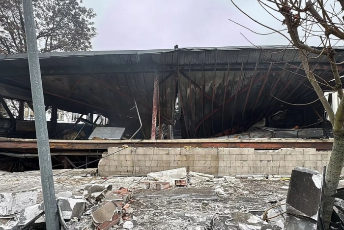 Pragadagi yong‘in 10 million dollarga yaqin retro avtomobillarni yo‘q qildi