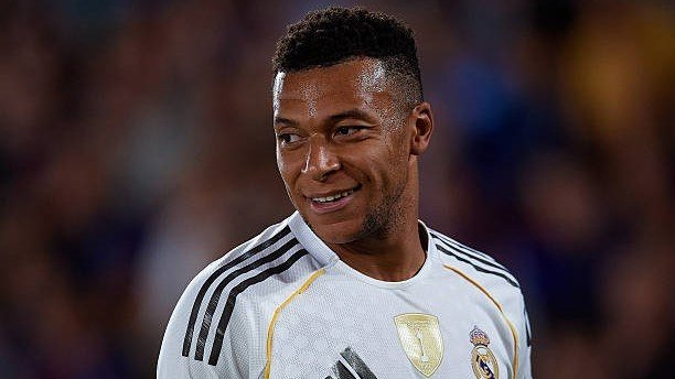 Rasman. "Real"ning 2025 yildagi eng yaxshi futbolchisi aniqlandi (foto)