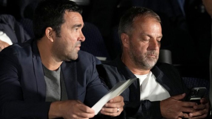 Flik "Barselona" uchun yulduz himoyachini tanladi - Deku boshqa futbolchini afzal ko‘radi