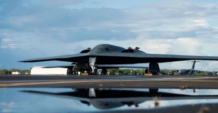 Дунёдаги энг қиммат ҳарбий самолётни биласизми?