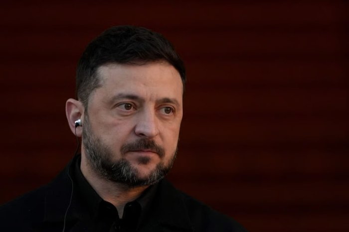 AQSh Ukrainani Rossiyaga taslim bo‘lishga majburlamoqchi – Zelenskiy
