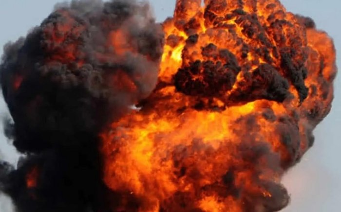 Россия ҳарбийлари Украинадаги нефть базага ҳужум қилди