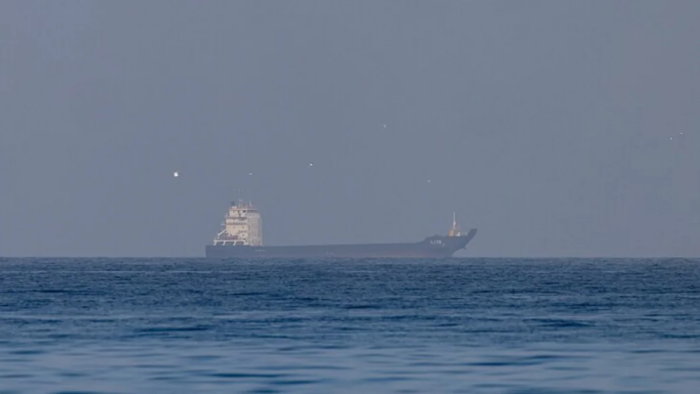 Ҳормуз бўғозининг тўсиб қўйилиши глобал савдо ўсишини кескин секинлаштиришди