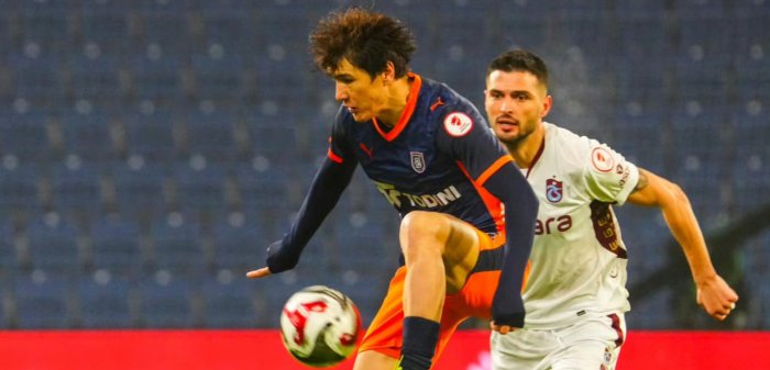 Туркия Кубоги: Шомуродов ва Файзуллаев тўлиқ ўйнаган баҳсда «Башакшехир» «Трабзонспор»га ютқазди