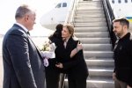 Украина президенти америкалик конгрессменлар Ричард Блументал ва Жим Хеймс билан учрашди
