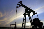 Брент маркали нефть нархи сўнгги 5 ой ичида илк марта баррелига 76 долларлик кўрсаткичдан пасайди Брент маркали нефть нархи сўнгги 5 ой ичида илк марта баррелига 76 долларлик кўрсаткичдан пасайди