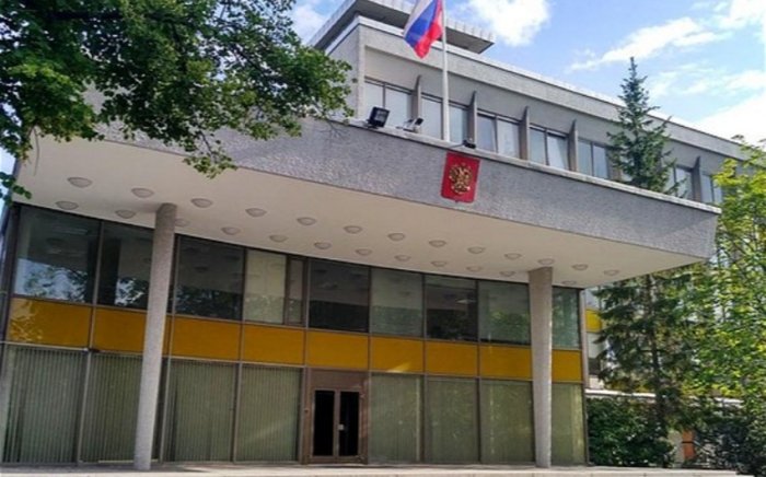 Россиянинг Швециядаги элчихонаси вандализмга учради