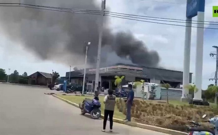 Kambodja havo hujumlari natijasida Tailandda 15 kishi halok bo‘ldi