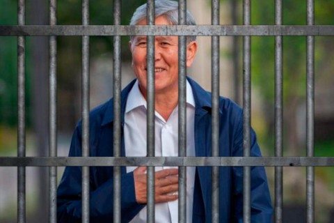Алмазбек Атамбаев нимадан хавотирда эканлигини айтди
