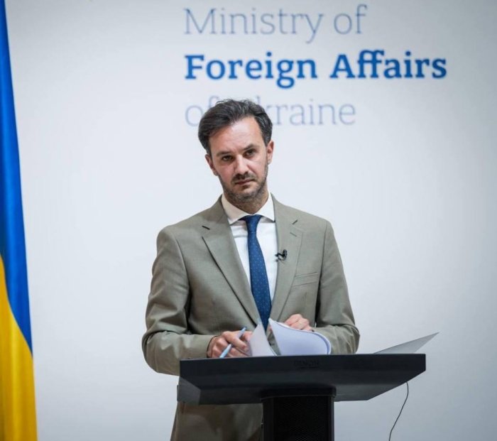 "Ularning vazifasi - Moskvadan vovullash": Ukraina Tashqi ishlar vazirligi Lavrov va Zaxarovaning bayonotlariga munosabat bildirdi