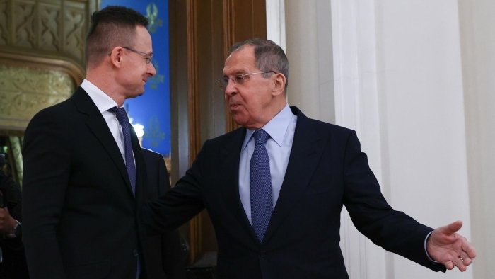 Polsha nashri Alisher Usmonovning singlisi muhokama etilgan Lavrov va Siyyarto o‘rtasidagi suhbat yozuvini e’lon qildi