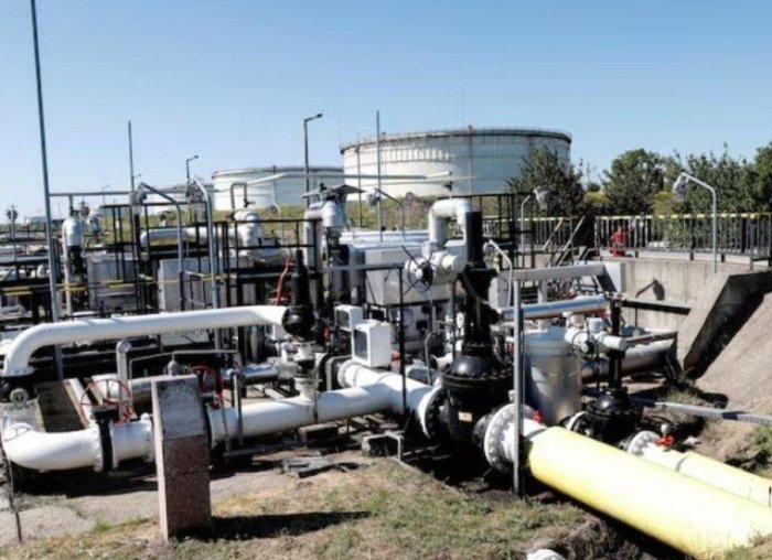 Венгрия ва Словакияга “Дружба” қувури орқали нефт етказиб бериш қайта тикланмоқда