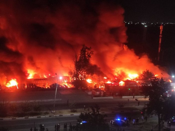 “Uch qahramon”dagi yong‘in bo‘yicha jinoyat ishi qo‘zg‘atildi