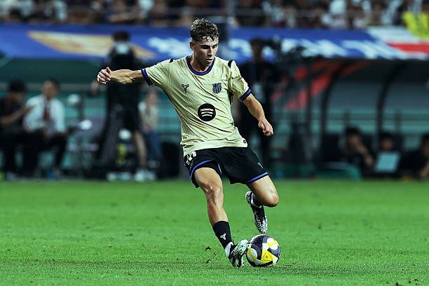 "Манчестер Юнайтед" "Барселона" футболчиси учун 70 млн евро тўлашга тайёр