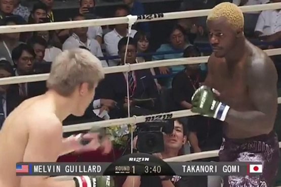 Yaponiyalik jangchi raqibiga “qabr qazidi” (Video)