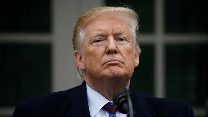 Трамп: адвокатларим BBC’ни 1дан 5 миллиард долларгача судга беришни режалаштирмоқда