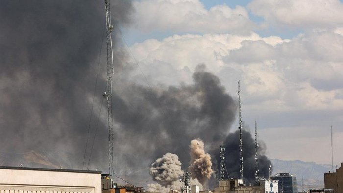 АҚШлик сенатор Эрон билан урушни давом эттиришга чақирди