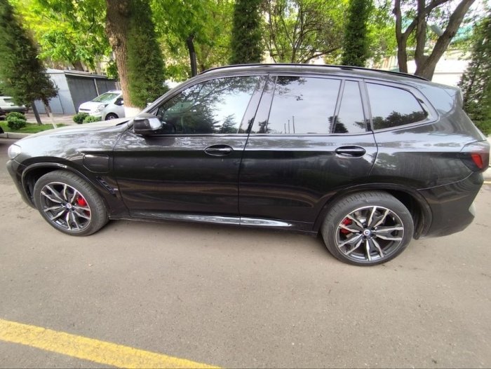 MIB qarzdorning 1,3 mlrd so‘mlik avtomashinasini auksionga chiqarmoqchi​​​​​​​