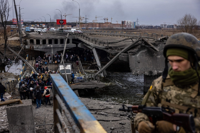 БМТ: Украинада уруш бошланганидан бери камида 4395 нафар тинч аҳоли ҳалок бўлган, улардан 275 нафари болалар