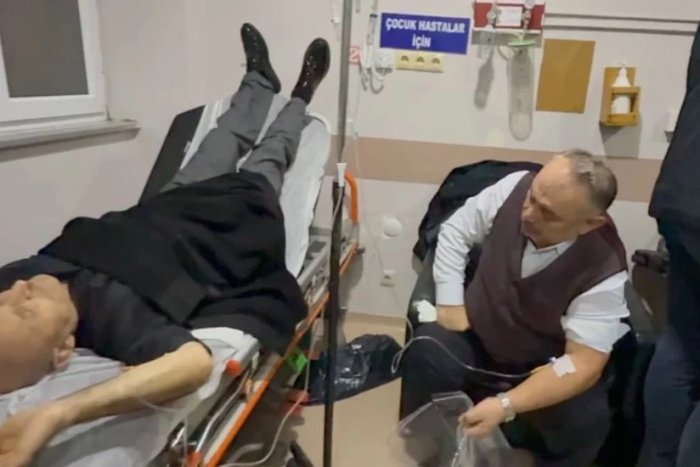 Туркияда юзлаб инсонлар ошдан заҳарланди