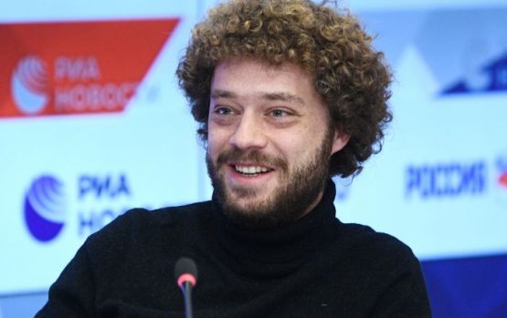 Россиялик блогер Илья Варламов Самарқанд аҳолисидан узр сўради