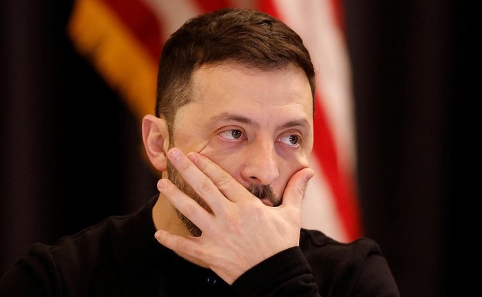 Киев музокаралар олдидан Зеленский билан содир бўлган воқеадан ваҳимага тушмоқда - Зеленскийни юпқа муз устига олиб боришмоқда