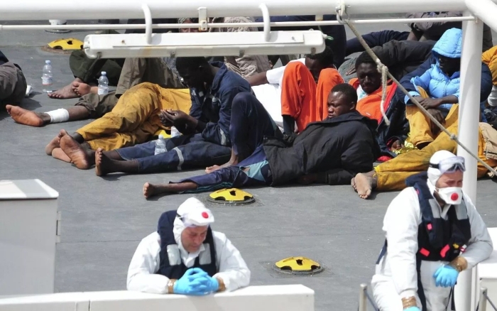 Италия муҳожирлар оқимига қарши курашиш учун янги чоралар кўрди