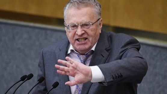 Жириновский: “Зудлик билан Россия чегараларини ёпиш керак!”