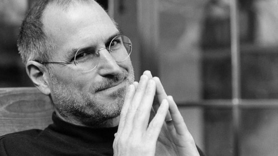 Nahoti?! Stiv Jobs “iPhone” telefonlarini kuchli narkotik ta’siri ostida yaratganmi?